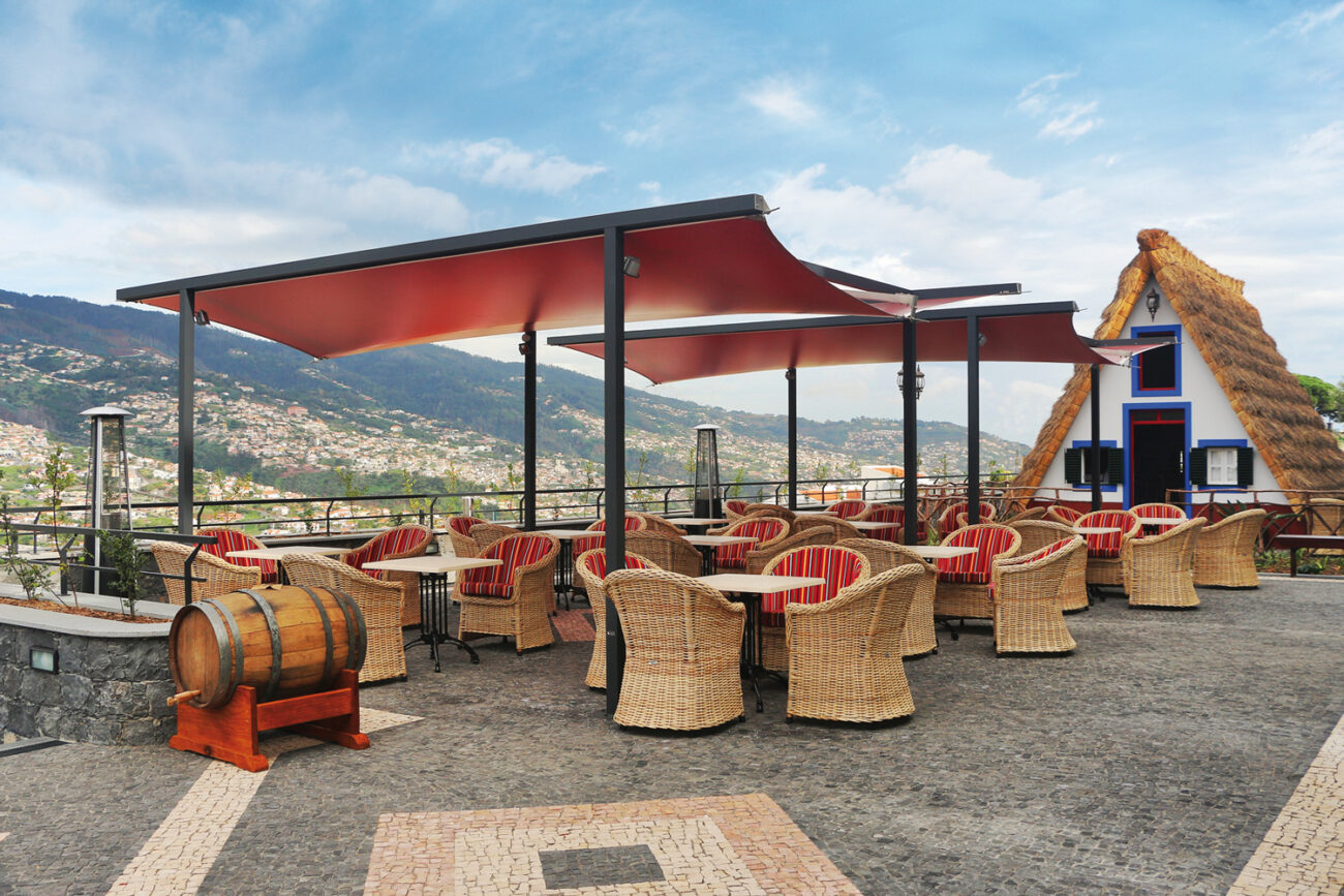 Serynis-Abris-de-Terrasse-Belveder-7